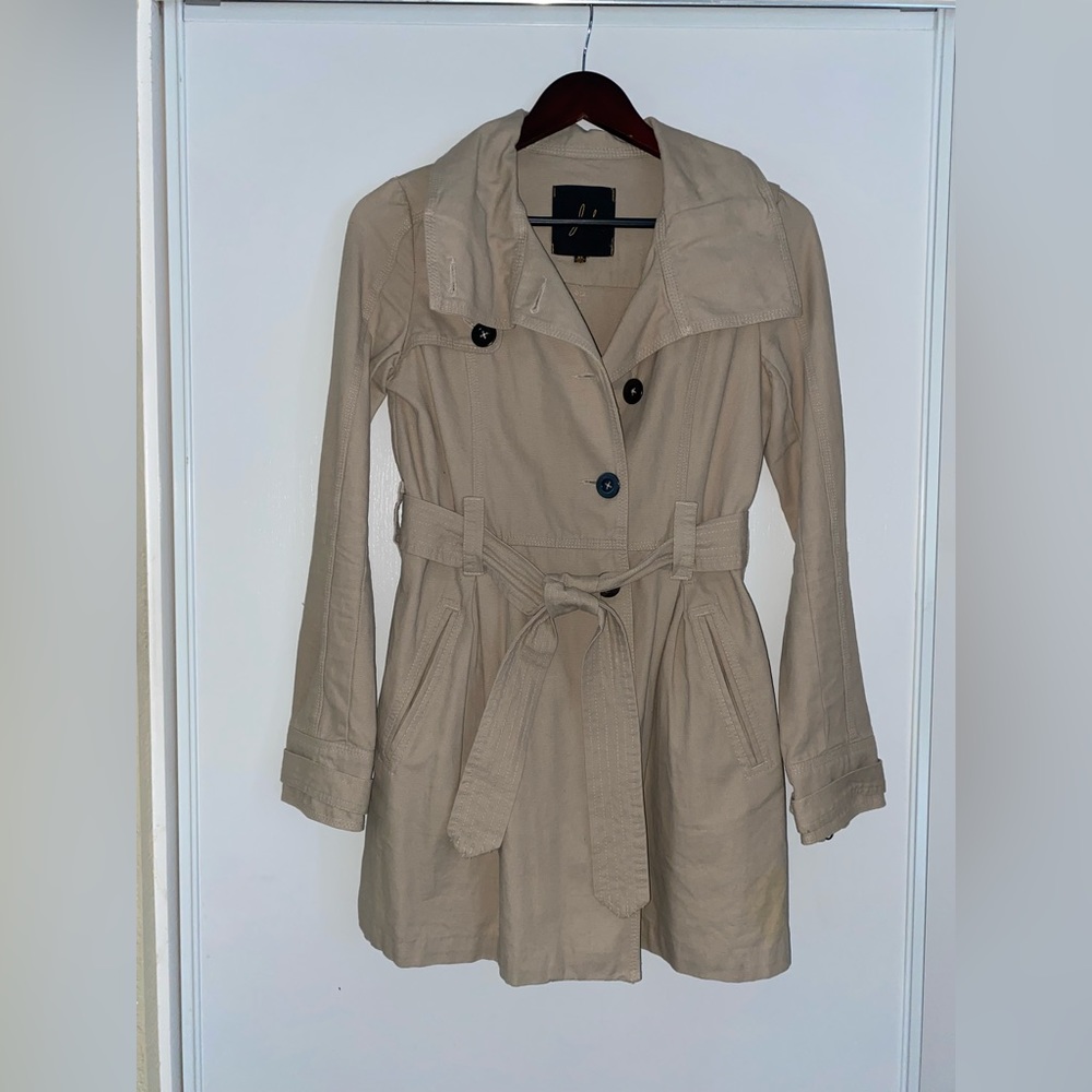 Trench coat